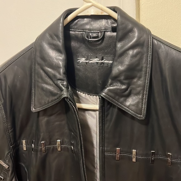 Vintage leather one day sale!!!!🔥🔥🔥 - Picture 6 of 12